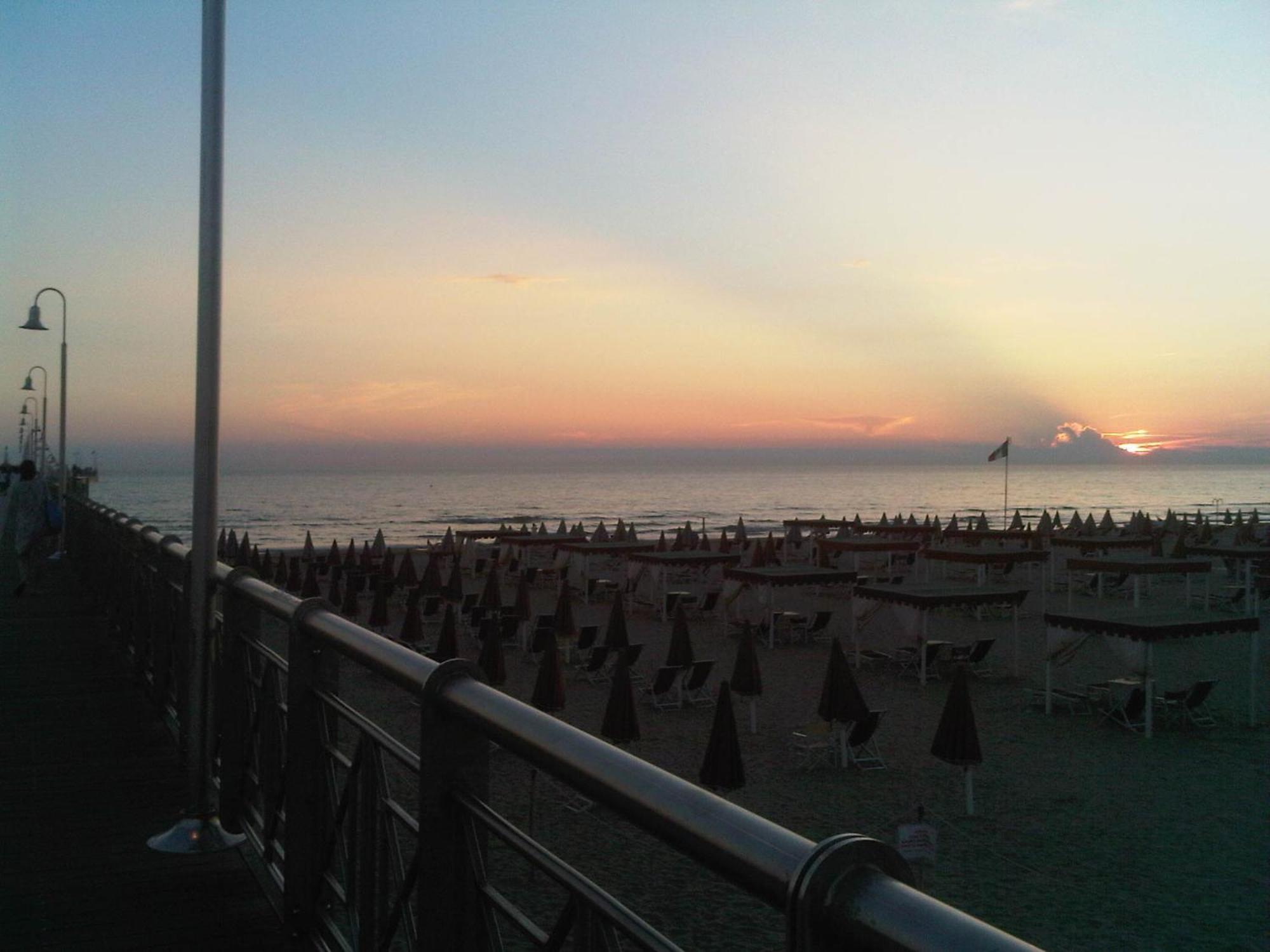 Hotel Villa Barsanti Pietrasanta Luaran gambar